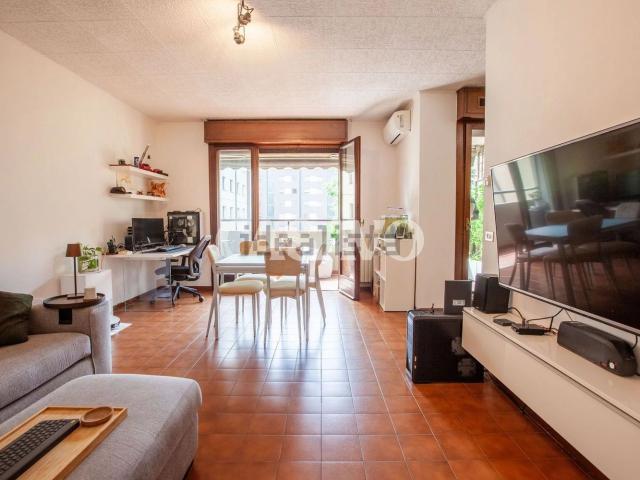 Appartamento in vendita a Municipio 8 di Milano, Milano