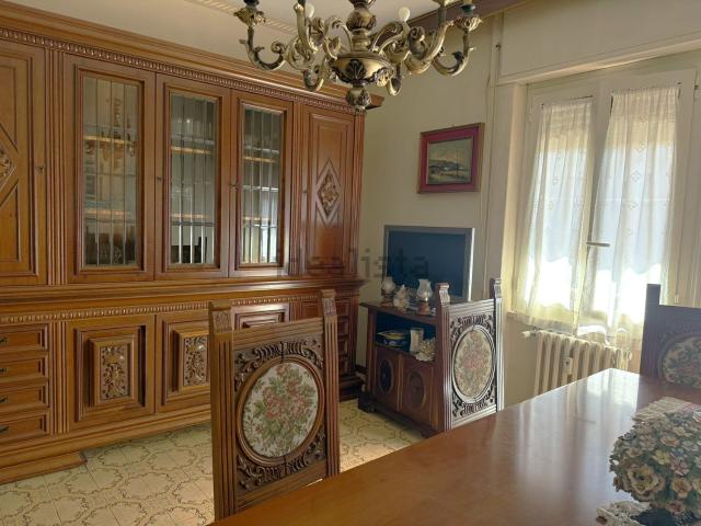 Appartamento in vendita a Terni, Umbria