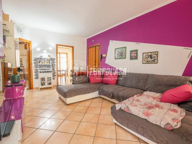 Appartamento in vendita a Case Bruciate, Marche