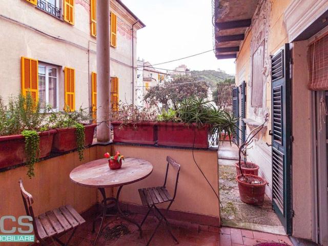 Appartamento in vendita a Finale Ligure, Liguria