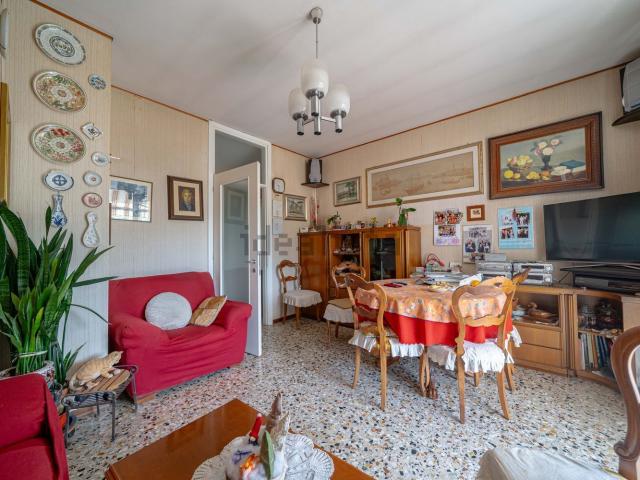 Appartamento in vendita a Sondrio, Lombardia