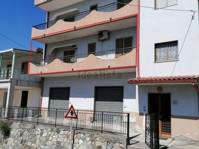 Appartamento in vendita a Calabria, Reggio Calabria
