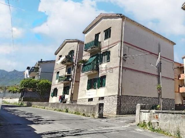 Appartamento in vendita a Castagneto, Cava De' Tirreni