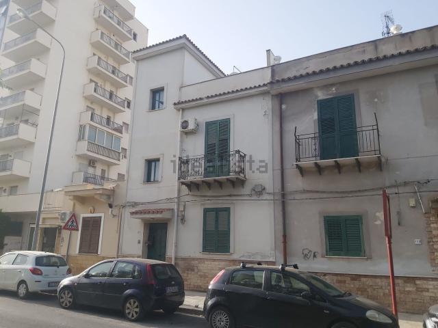 Appartamento in vendita a V Circoscrizione, Palermo