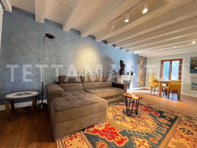 Appartamento in vendita a Moltrasio, Como