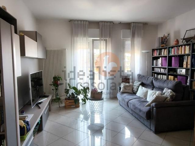 Appartamento in vendita a Centro storico, Marche