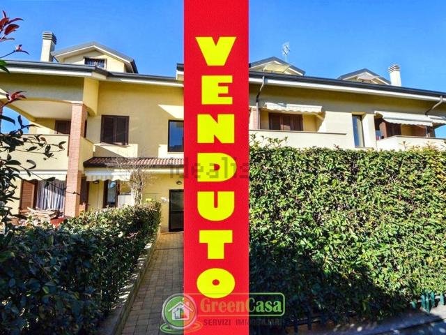 Appartamento in vendita a Cavenago Brianza, Lombardia