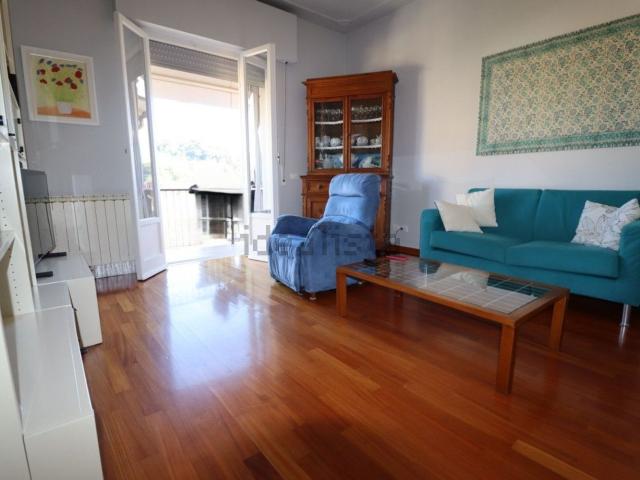 Appartamento in vendita a Montevarchi, Toscana