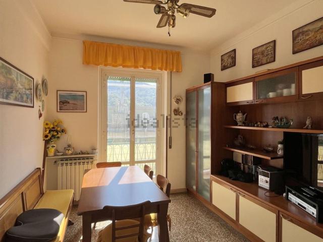 Appartamento in vendita a Val Polcevera, Serra Riccò
