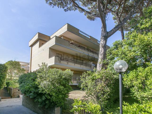 Appartamento in vendita a Europa, Roma Capitale