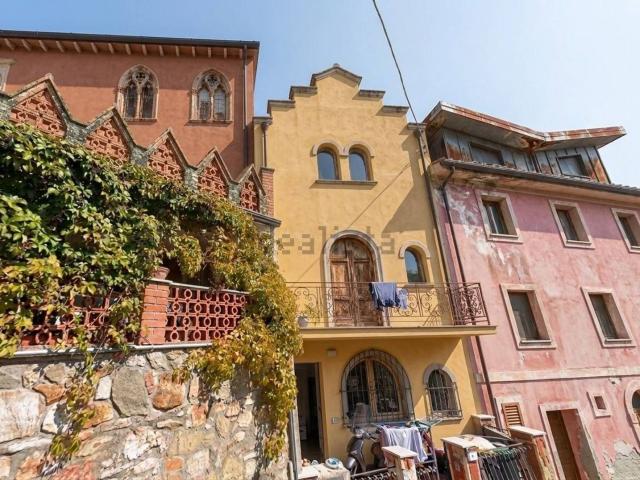 Appartamento in vendita a Gabbro, Rosignano Marittimo