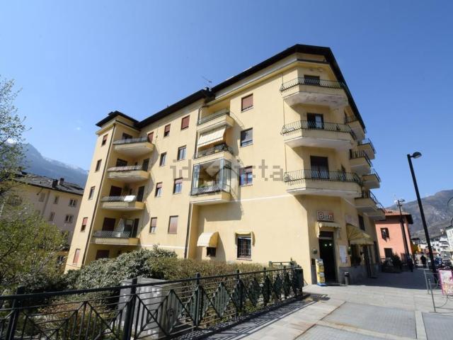 Appartamento in vendita a Saint Vincent, Aosta
