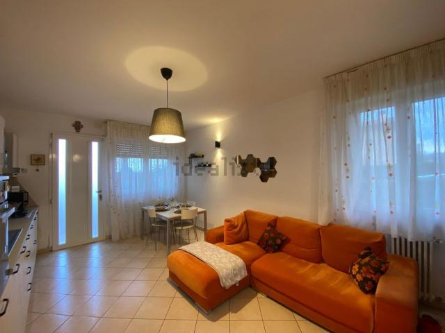 Appartamento in vendita a Montescudo-Monte Colombo, Monte Colombo