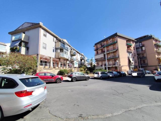 Appartamento in vendita a San Paolo, Gravina Di Catania