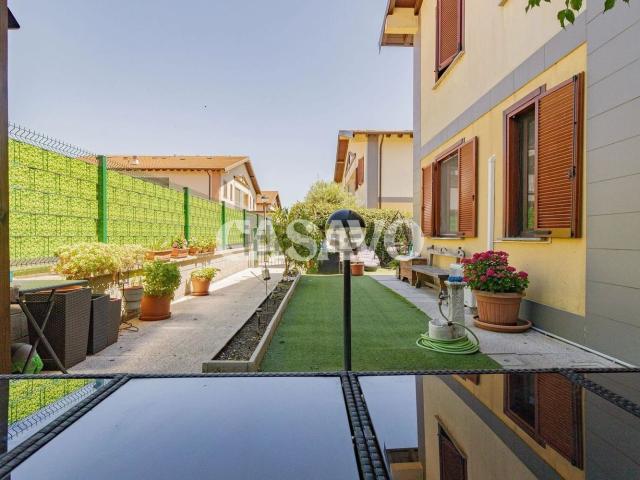 Appartamento in vendita a Casorate Primo, Lombardia