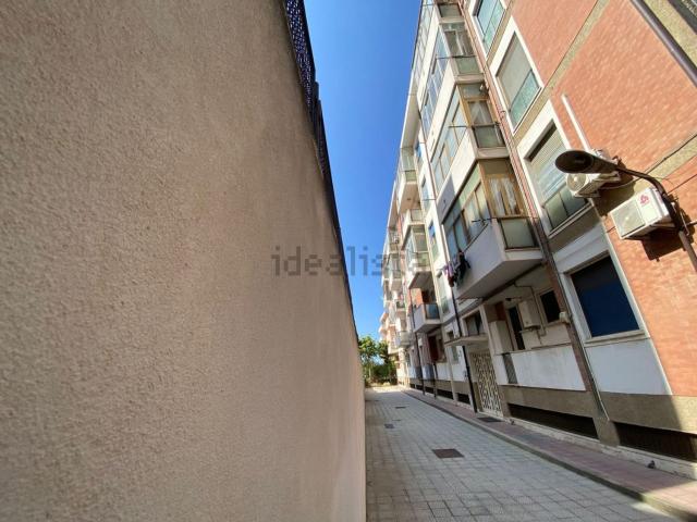Appartamento in vendita a Calabria, Reggio Calabria