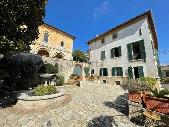 Appartamento in vendita a Veroli, Lazio