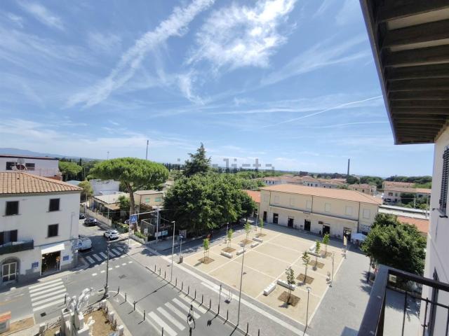 Appartamento in vendita a Cecina, Toscana