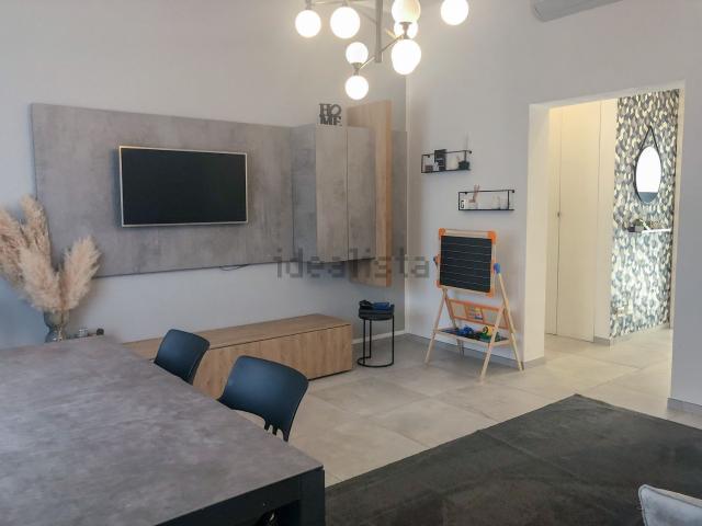 Appartamento in vendita a Carrara, Toscana