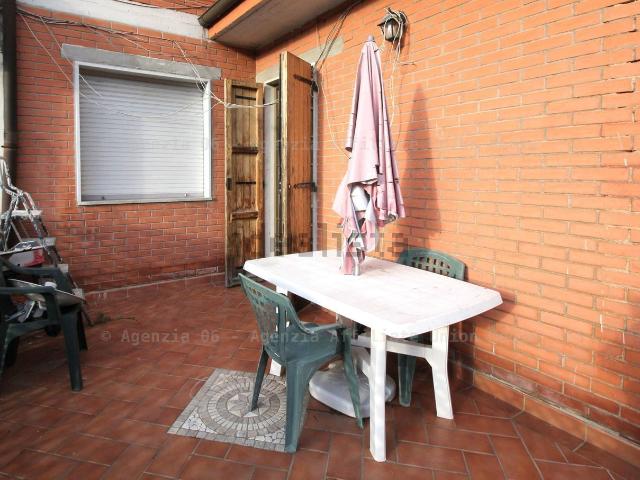 Appartamento in vendita a Vezzano Ligure, Liguria