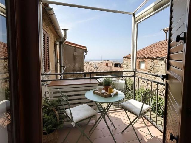 Appartamento in vendita a Campiglia Marittima, Toscana