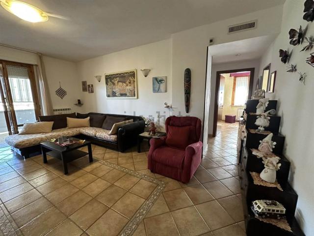Appartamento in vendita a Follonica, Toscana