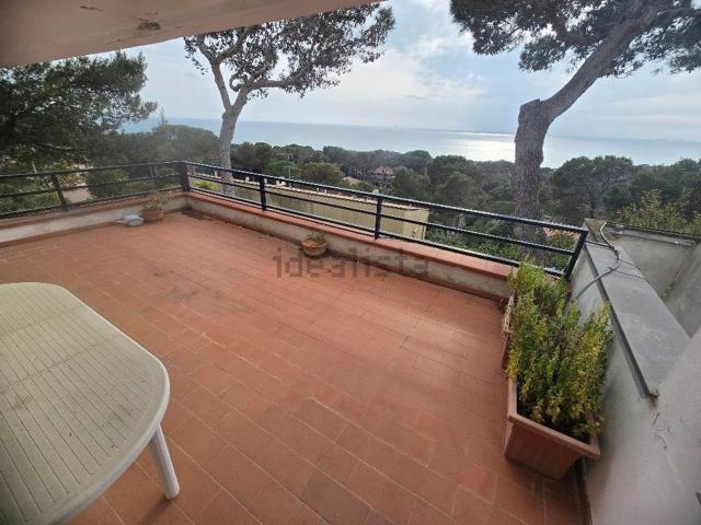 Appartamento in vendita a Quercianella, Livorno