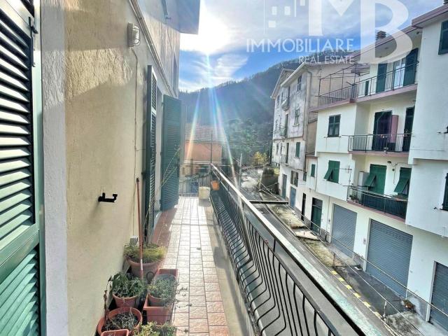 Appartamento in vendita a Lumarzo