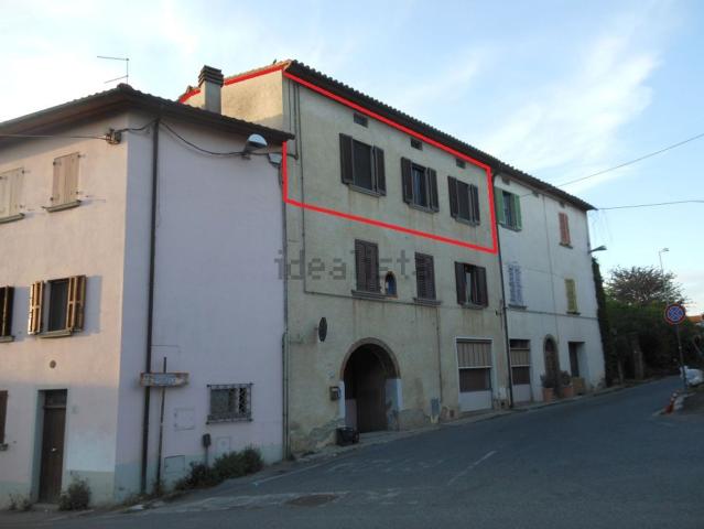 Appartamento in vendita a Palazzo Del Pero, Toscana