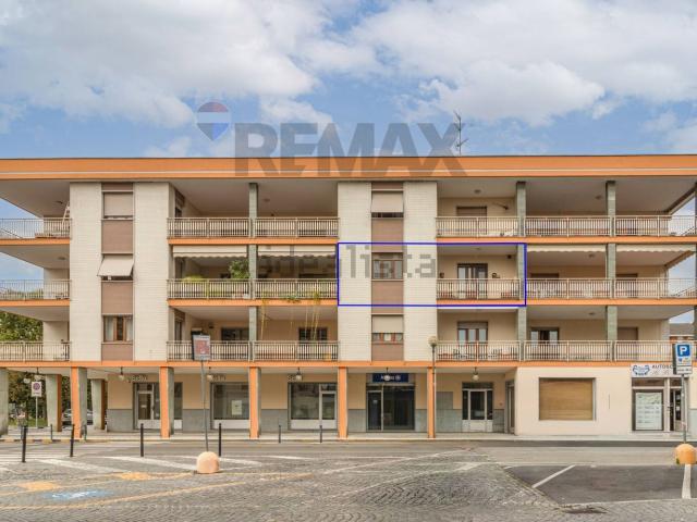Appartamento in vendita a Santhià, Vercelli