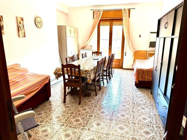 Appartamento in vendita a Riposto, Catania