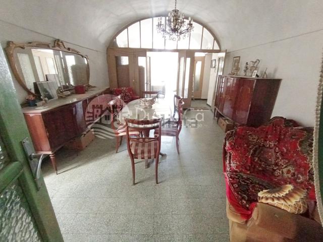 Appartamento in vendita a Isolabona, Liguria