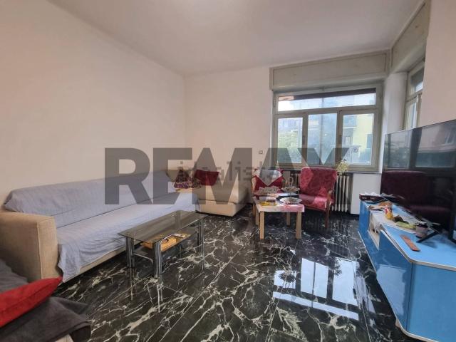 Appartamento in vendita a Cerano, Novara