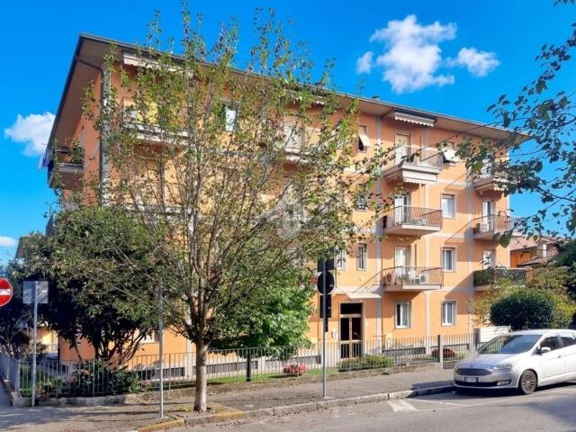 Appartamento in vendita a Cassano d'Adda, Milano