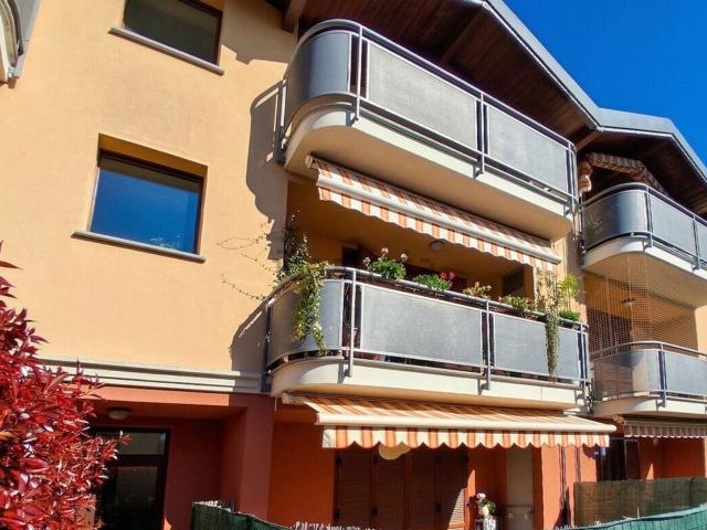 Appartamento in vendita a Rovellasca, Lombardia