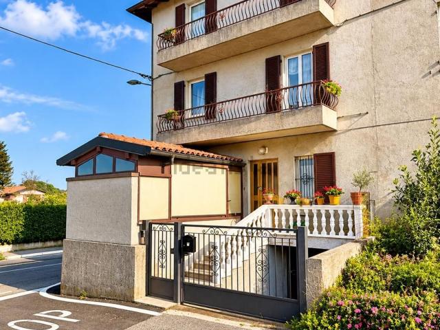 Appartamento in vendita a Cagno, Solbiate con Cagno