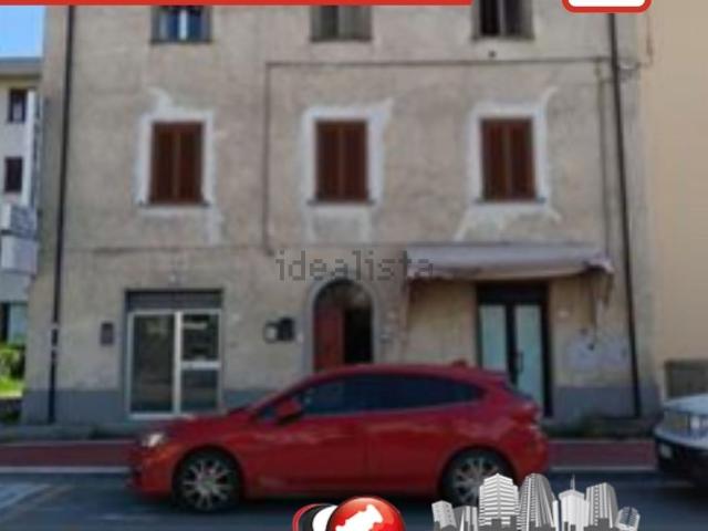 Appartamento in vendita a Palazzo Del Pero, Toscana