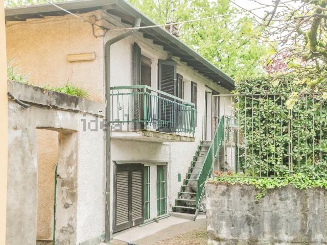 Appartamento in vendita a Cornate D'adda, Lombardia