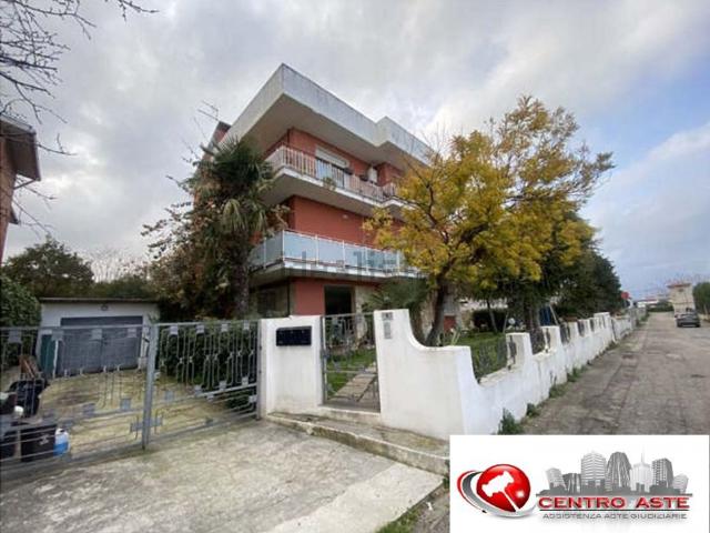 Appartamento in vendita a Belsito, Roseto Degli Abruzzi