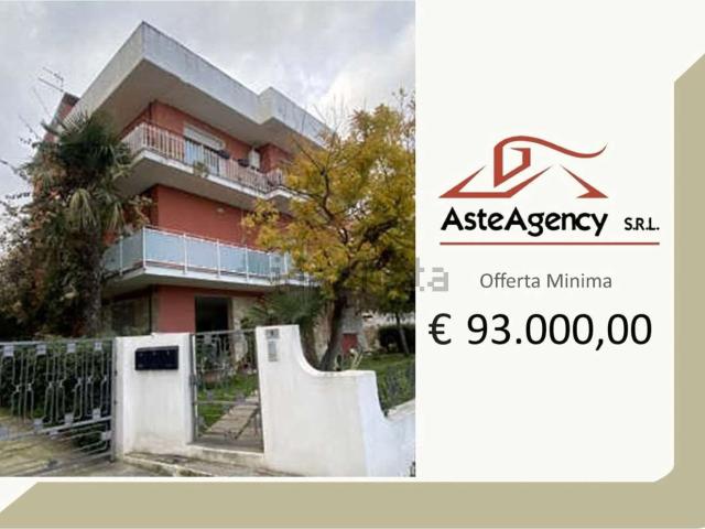 Appartamento in vendita a Roseto Degli Abruzzi, Abruzzo
