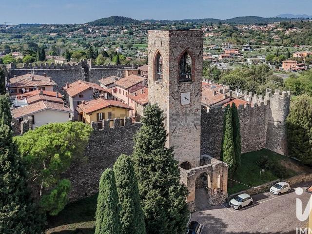 Attico in vendita a Monte Tapino, Moniga del Garda