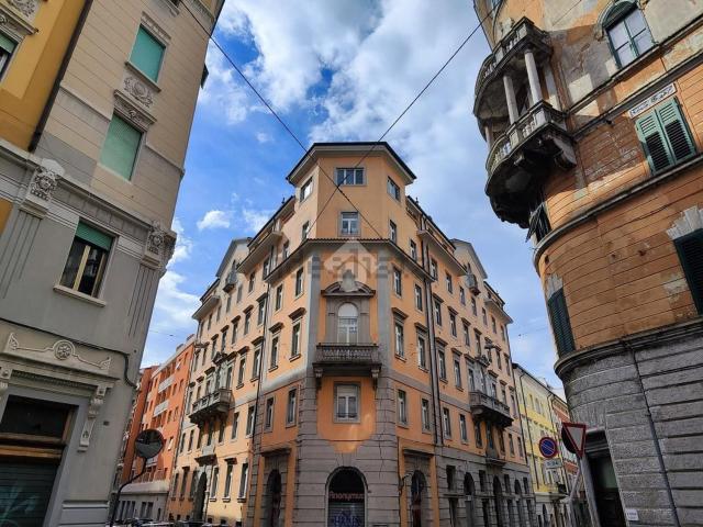 Appartamento in vendita a Cologna, Trieste