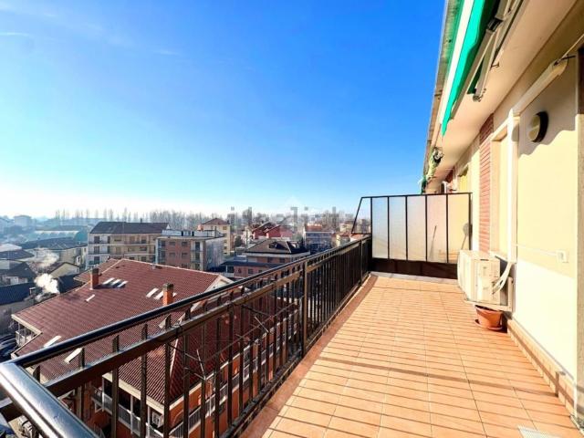 Appartamento in vendita a La Loggia, Torino