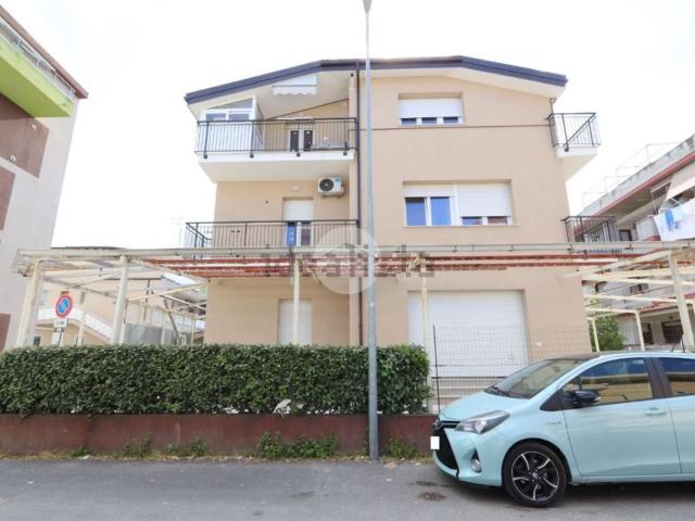 Appartamento in vendita a Villa Fiore, Alba Adriatica