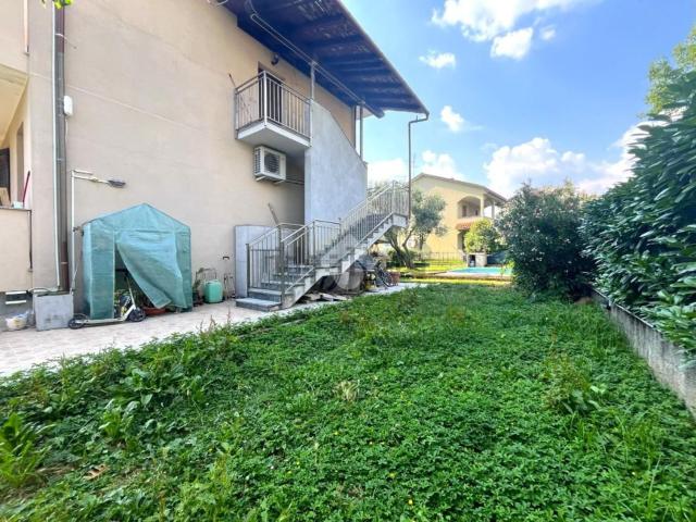 Appartamento in vendita a Caponago, Lombardia