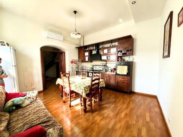 Appartamento in vendita a Avenza, Carrara