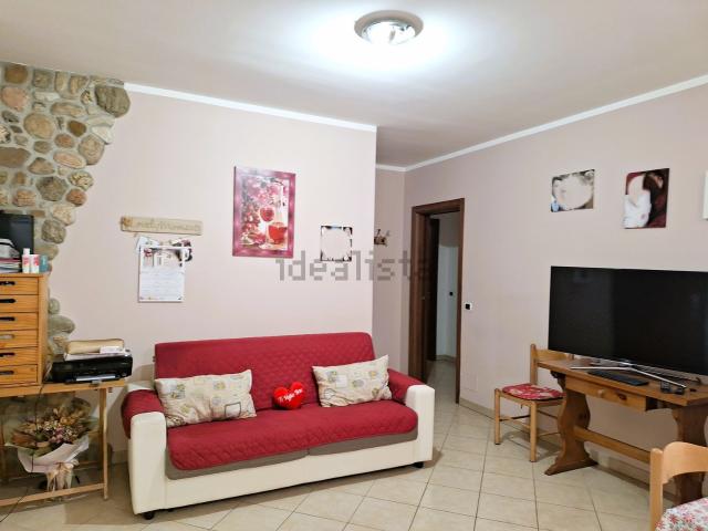 Appartamento in vendita a Basciano, Abruzzo