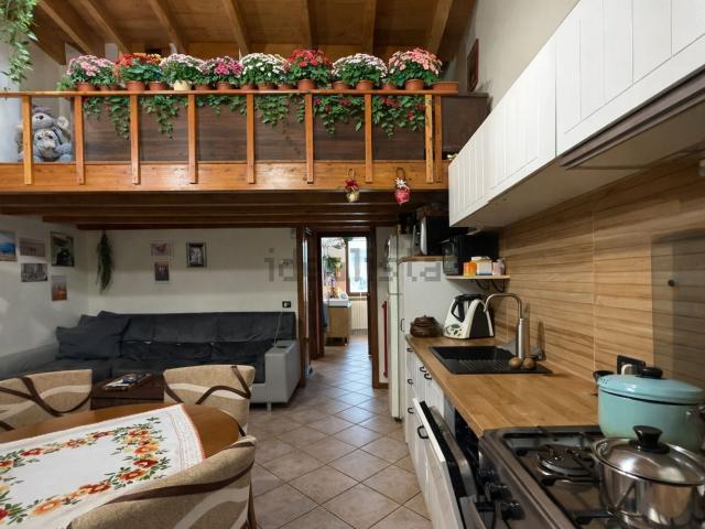 Appartamento in vendita a Castenedolo, Lombardia