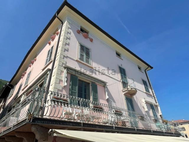 Appartamento in vendita a Comunità Montana Parco Alto Garda bresciano, Gargnano