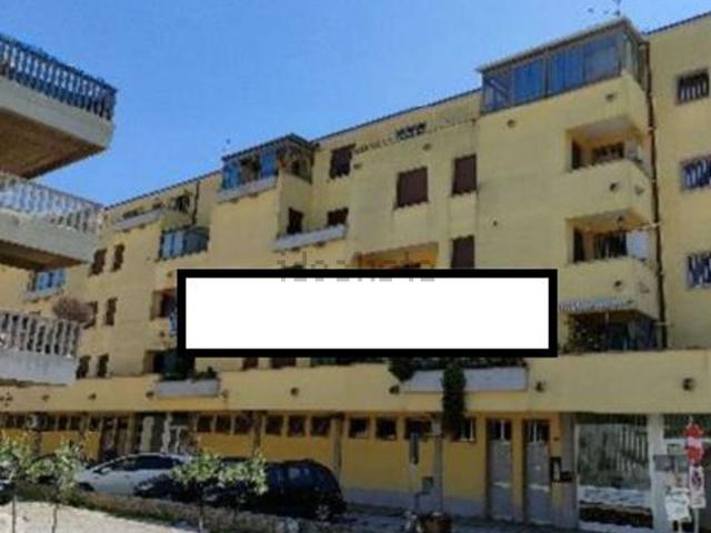 Appartamento in vendita a Faleriense, Marche